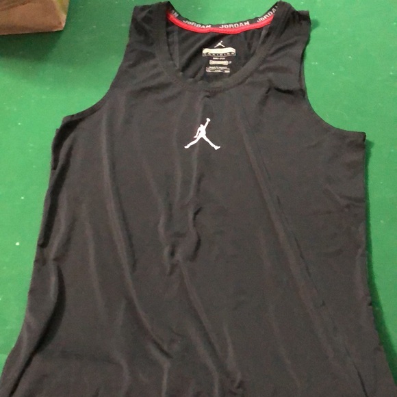 Jordan 23 Pair of Tee Shirts - Picture 2 of 9